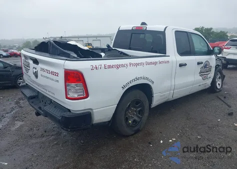2022 Ram 1500 Tradesman 4X4 6'4 Box z USA, uszkodzony, nr VIN 1C6SRFCT2NN213959